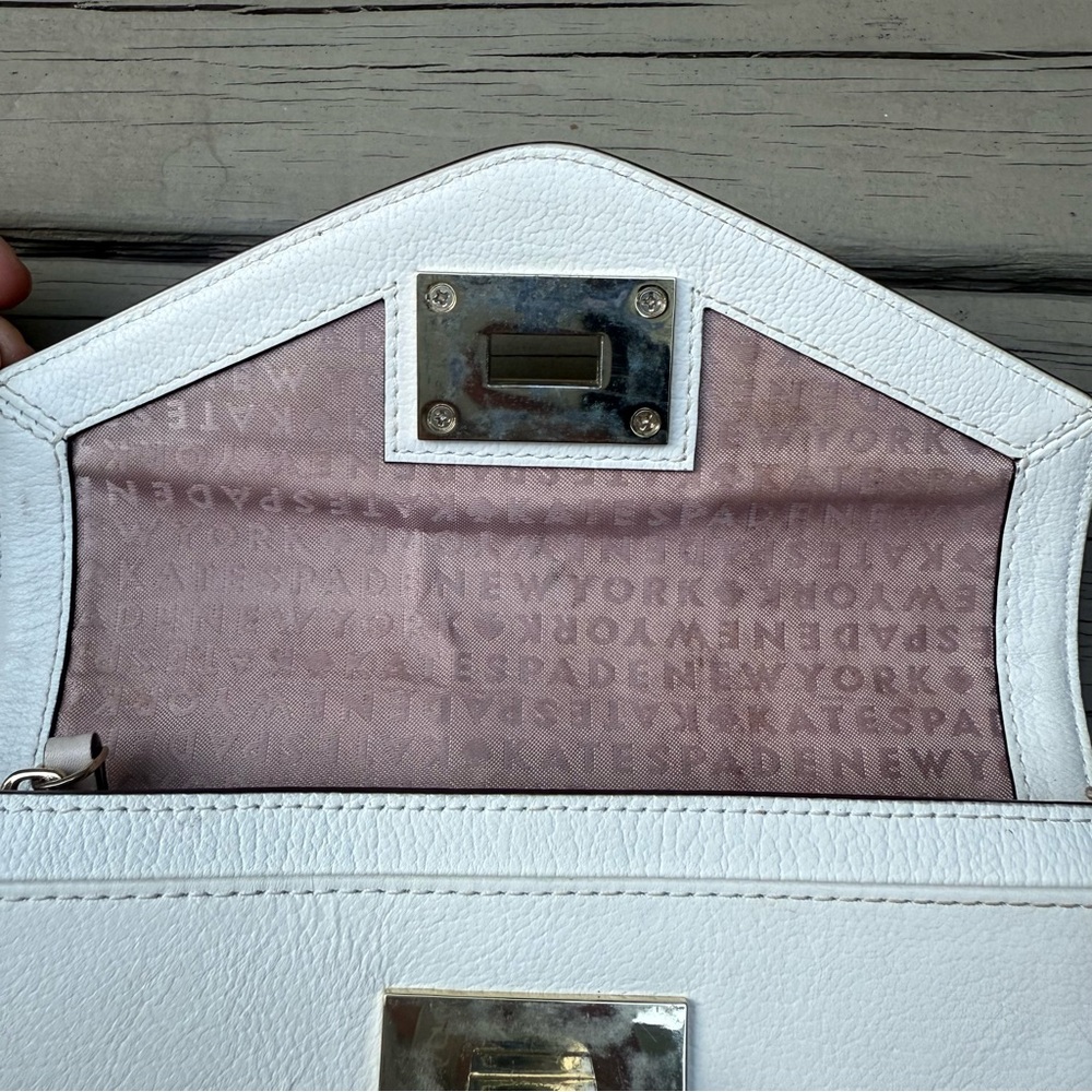 Kate Spade New York Walter Place Jean Leather Envelope Wallet in Pebble Cream - Picture 10 of 16